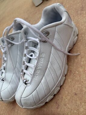 K-Swiss Men’s White Low-Top Sneakers